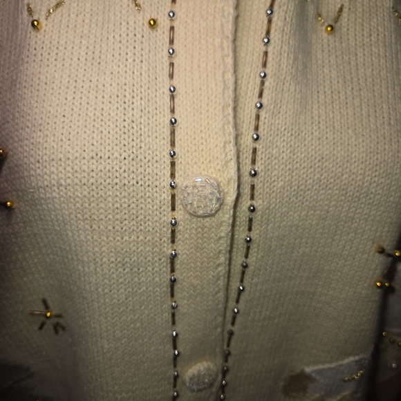 Not Your Ugly Ol Christmas Sweater 😏🤭😂🎄🎅 - Picture 4 of 10